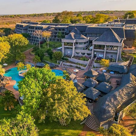 Elephant Hills Resort Victoria Falls Exterior foto