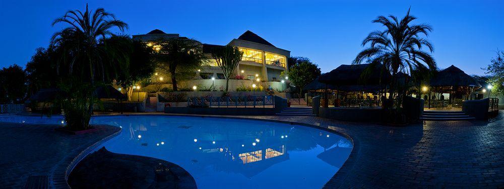 Elephant Hills Resort Victoria Falls Exterior foto