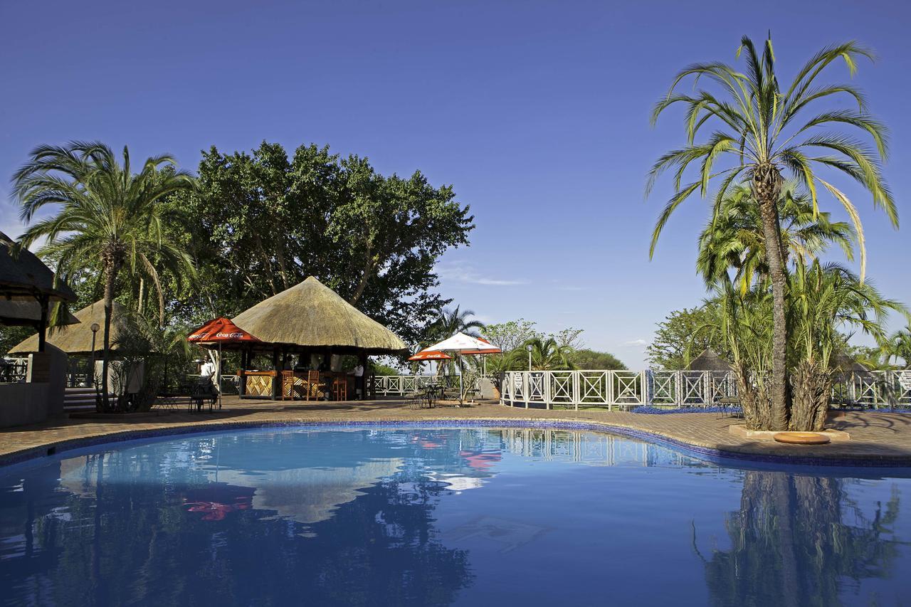 Elephant Hills Resort Victoria Falls Exterior foto